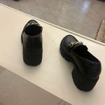 Madden New York City Chic Black Loafers with Gold Chain Accent 8 no flaws Photo 4