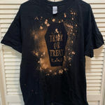 Gildan Halloween reverse tie dye t-shirt Photo 0