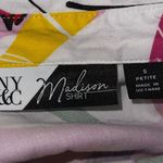 New York & Company Face Photo 4