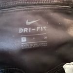 Nike Black Athletic  Leggings Cropped Photo 4