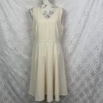 Gal Meets Glam  Kendra Cream‎ Sleeveless Fit N Flare Dress Size 8 FLAWED Photo 2