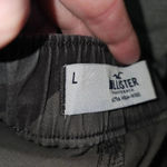 Hollister Womens Camo Ultra High Rise Cargo Jogger Pants Large Photo 4