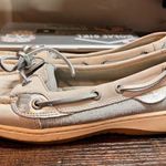 Sperry  Silver Leather Topsiders size 8 Photo 2