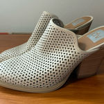Dolce Vita Kenley Mule Beige Cream Perforated Suede Pointed‎ Toe Heels Shoes 8.5 Tan Photo 0