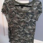 Calvin Klein Jeans Camo Short Sleeve T-shirt - Sz Med. Photo 0