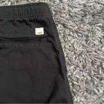 Vuori  grey hiking cargo joggers size XSmall Photo 6
