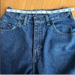 Lee Women’s Vintage 80s Straight Leg Medium Wash Mom Jeans Photo 2