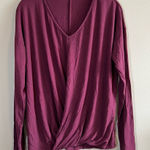 Pink Clover ✨  Women’s Maroon Front Twist Top Large Photo 0
