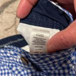 Talbots  girlfriend chino shorts. Size 6 inseam 7.  Like new. Has pockets. Photo 2