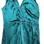 Lulus NWT  Women's L Emerald Satin Sleeveless Pleated Maxi Dress Formal Photo 3