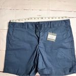 Eddie Bauer  Womens  Mid-rise Rise Boyfriend Legend Wash Stretch Shorts Sz 10 Photo 1