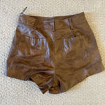 ZARA  Short Photo 2