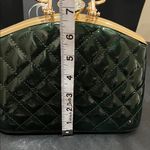 La Terre | Quilted Emerald Green Handbag w/ Crossbody Strap Photo 12