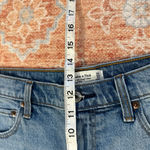 Abercrombie & Fitch Abercrombie 90s relaxed cut off short high rise medium wash denim size 10 30 Photo 6