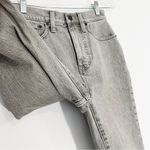 Madewell  The Mom Jean in Yarn Dyed Denim Size 25 Photo 6