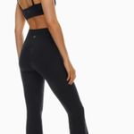 Aritzia TNA Yoga Pants / Flare Leggings Photo 1