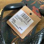 Havaianas Far Rio x  black tropical new with tag tong sandals size 6 Photo 3
