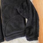 Old Navy cropped sherpa hoodie Photo 3