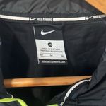 Nike Lightweight Slick Rain Jacket | Adult Medium Photo 2