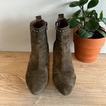 Wonders Olive Suede Studded Block Chunky Heel Boots, 6.5 Green Photo 2