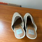 Dolce Vita Kenley Mule Beige Cream Perforated Suede Pointed‎ Toe Heels Shoes 8.5 Tan Photo 4