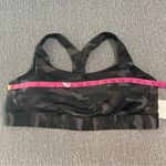 Athleta  Women’s Ultimate Printed Bra Photo 13
