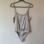 Abercrombie & Fitch Abercrombie Off white satin bodysuit with lace trim Size XL Photo 2