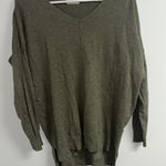 Dreamers Sweater Photo 0