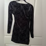 H:ours Black Asymmetrical Bodycon Dress Photo 2