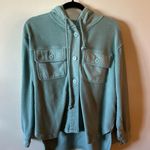 American Eagle shaket Photo 0