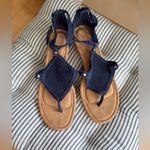 Koolaburra by Ugg  Navy Blue Mesh Perforated Suede Wedge Sandals Sz 9.5 Photo 4