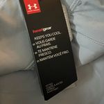 NWT under Armour running Women's Gray Shorts Size L Photo 3
