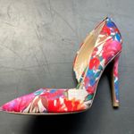Guess  High Heel Floral Print Shoes. Size  6 Excellent Condition Pre-owned. Photo 4