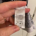 EUC B.L.E.U. Women’s black white‎ floral paisley jeweled dye style blouse large Photo 3