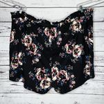 Torrid  NWT Size 5 Black - Floral Print Ponte Paperbag Waist Shorts w/ Tie Belt Photo 1