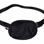 Lululemon  Black Nylon 1L Everywhere Belt Bag Fanny Pack Waist Pack Photo 0