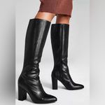 Wild Pair  Black Boots Size 9 Photo 1