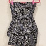 Jessica McClintock  Dress Women's 8 Zebra Print Strapless Y2K Cocktail Photo 0
