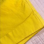 New York & Co. Size 0 Bright Yellow Women's Shorts Photo 3