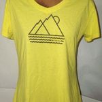 Columbia New Womens M Bright Yellow Logo Tee Shirt V Neck Omni Shade UPF 30 SS Photo 1