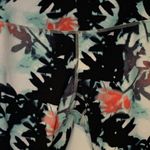 Old Navy  Active Go Dry Floral Legging Photo 1