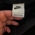 Nike  Black Athletic Shorts Lightweight Performance Photo 3