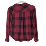 Cloth & Stone  plaid button up top‎ Photo 7