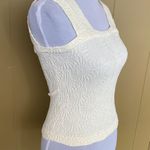Women XS floral textured wide strap tank top cream color White Photo 1