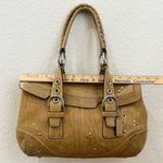 Coach Vintage Y2K F10988 Hampton Satchel Camel Tan Leather Studded Shoulder Bag Photo 10