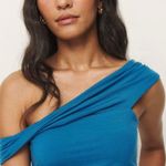 Reformation  eve knit top  Photo 1