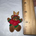 Hallmark  Vintage Christmas Teddy In Sweater‎ and Antlers  Brooch Photo 7