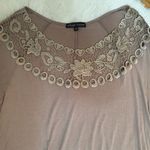 Gorgeous Flowey Top embroidered neckline Size 1X Photo 5