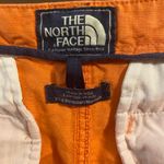 The North Face Women's Orange 3" Casual Chino Khaki Shorts Size 8 Photo 3