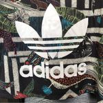2 Adidas tops 1 Originals + Farm Rio xilofloresta jungle crop tank + 1 t shirt Black Size M Photo 7